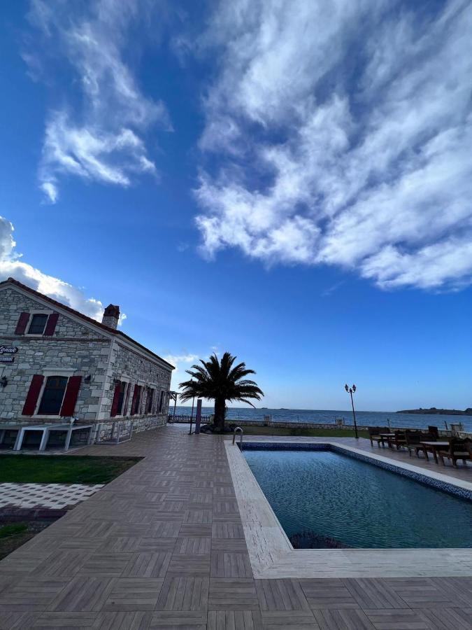 Lavantali Konak Otel Restoran Seferihisar Esterno foto