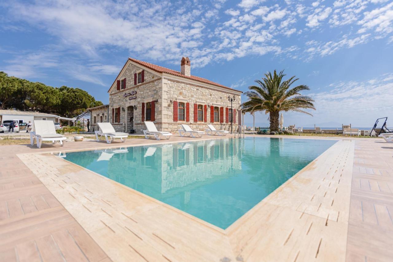 Lavantali Konak Otel Restoran Seferihisar Esterno foto