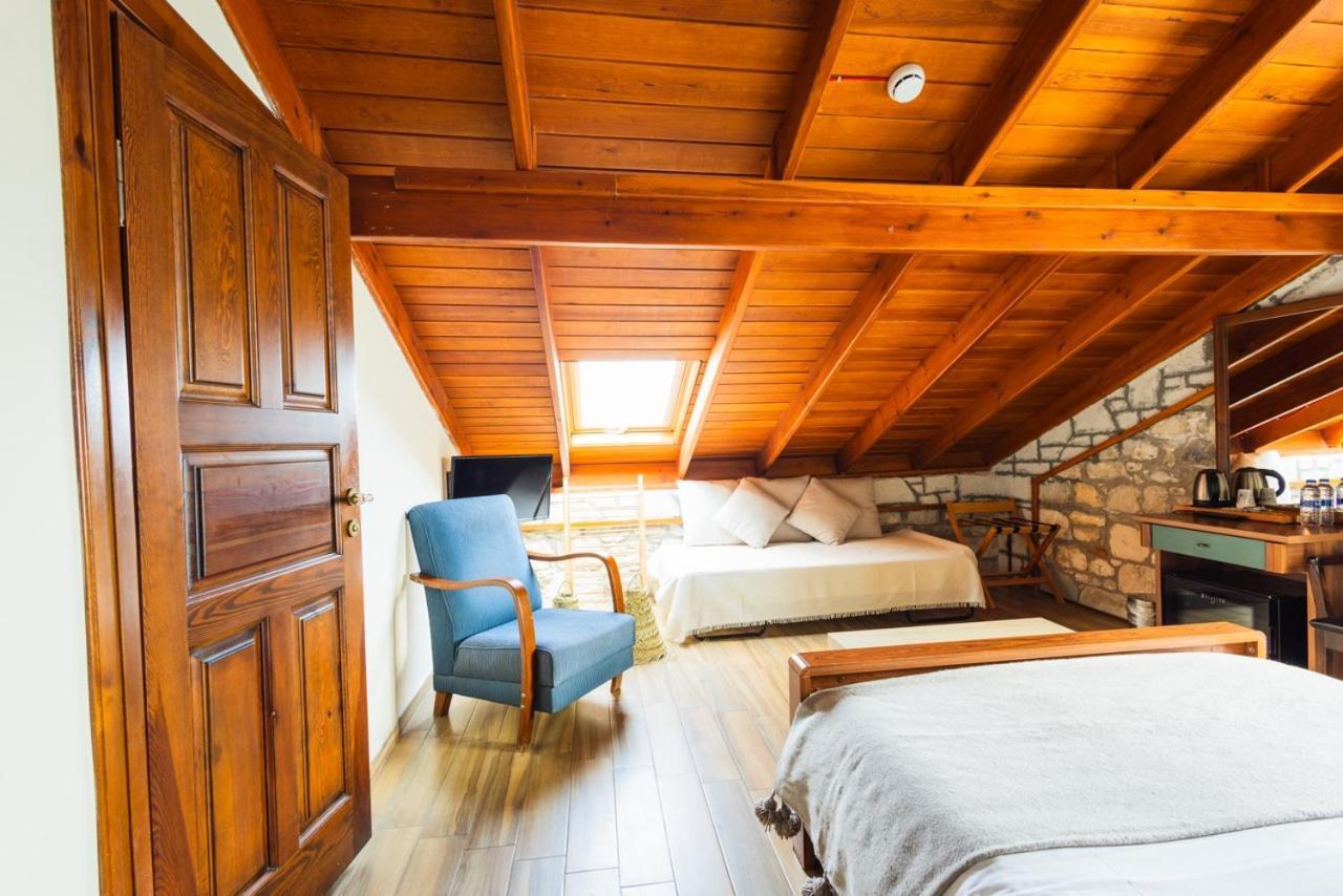 Lavantali Konak Otel Restoran Seferihisar Esterno foto